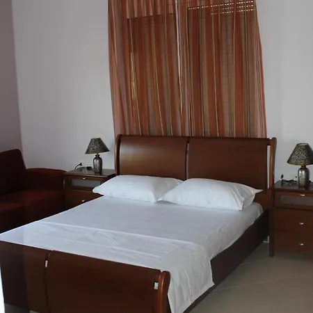 Lavandula Of Church アパート