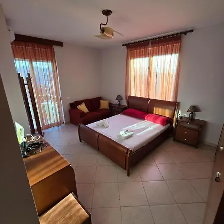 Lavandula Of Church Apartment *