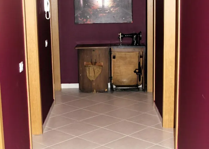 Lavandula Of Church アパート ティラナ